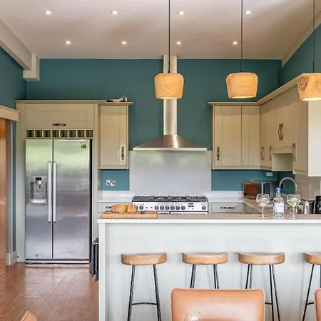 Twenty One * Richmond (North Yorkshire)